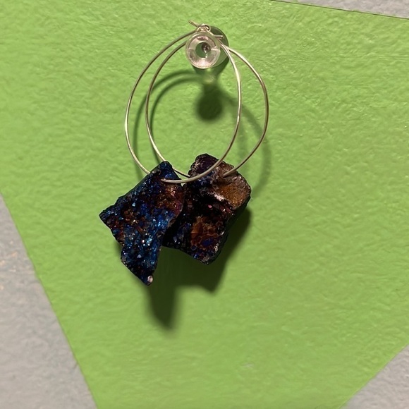 New Handmade Geo Blue Stone on Silver Color Colored Loop Earrings Gift Box - Picture 3 of 4